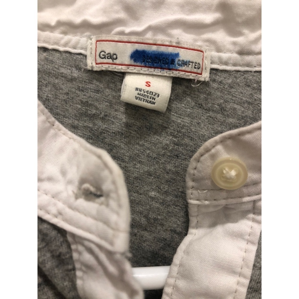 𝅺gap Blouse - Picture 4 of 8